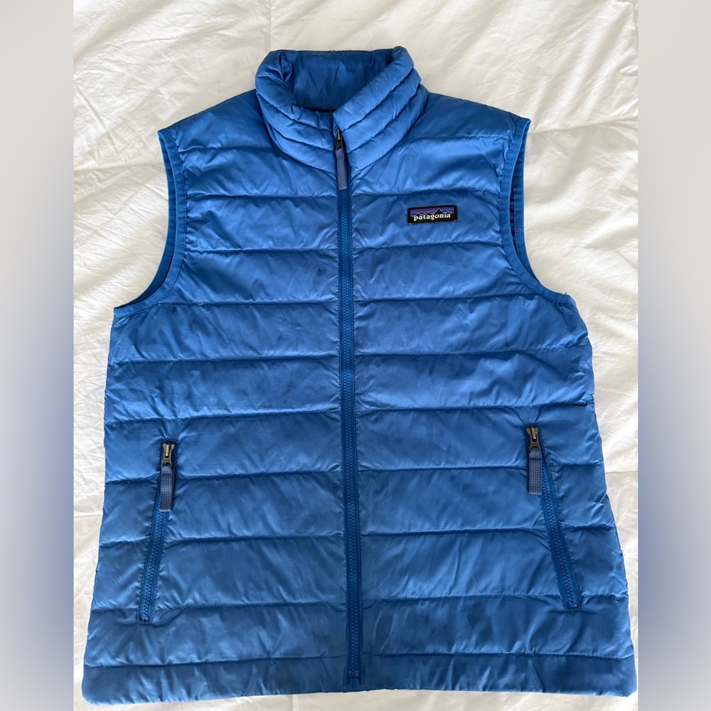 Guc size M Patagonia down sweater vest